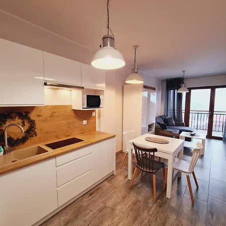 E5 Karpatia - 5d Apartament *